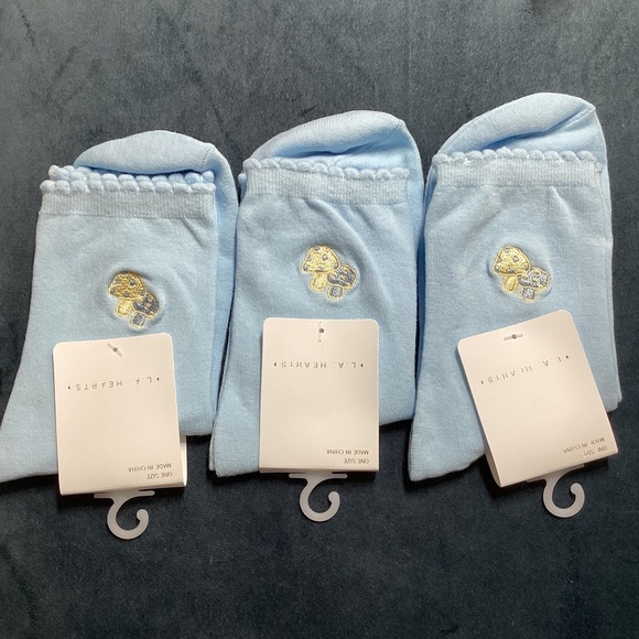 La Hearts Accessories - LA Hearts Light Blue Baby Blue Mushroom Socks Bundle